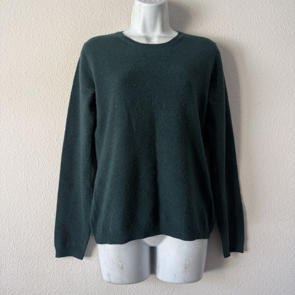 Neiman Marcus 100% Cashmere Crewneck Sweater S Green Quiet Luxury Holiday